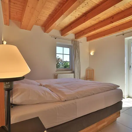 Wellenreiter Apartment Groß Schwansee