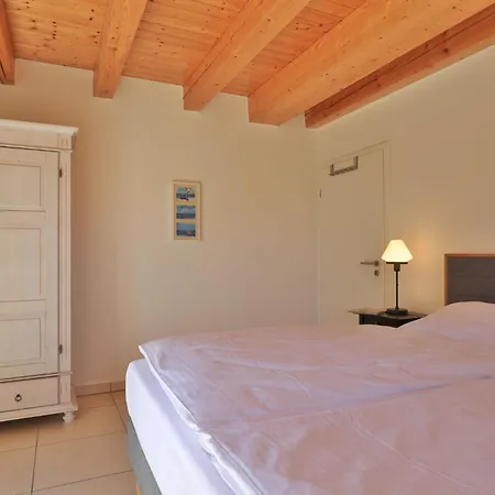 Apartment Wellenreiter Groß Schwansee